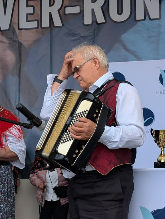 Silver-Run w Ożarowicach. Seniorzy na trasie