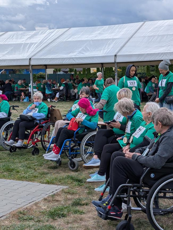 Silver-Run w Ożarowicach. Seniorzy na trasie