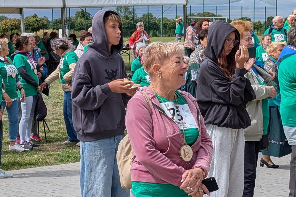 Silver-Run w Ożarowicach. Seniorzy na trasie