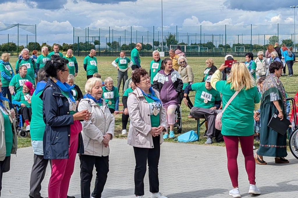 Silver-Run w Ożarowicach. Seniorzy na trasie