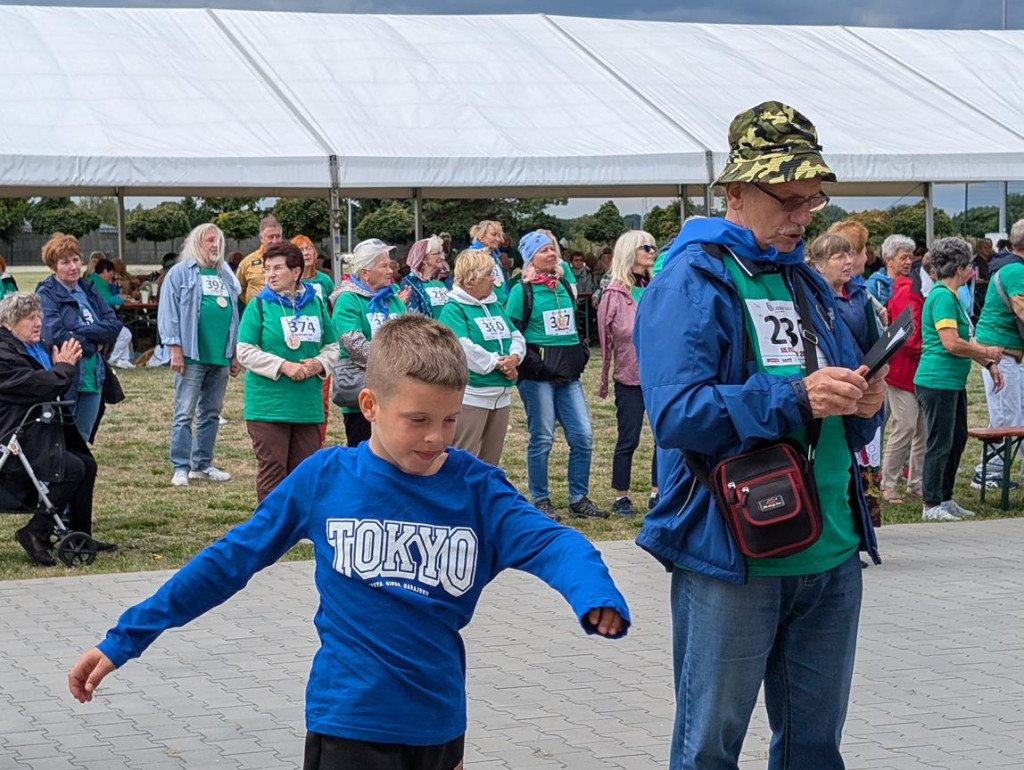 Silver-Run w Ożarowicach. Seniorzy na trasie