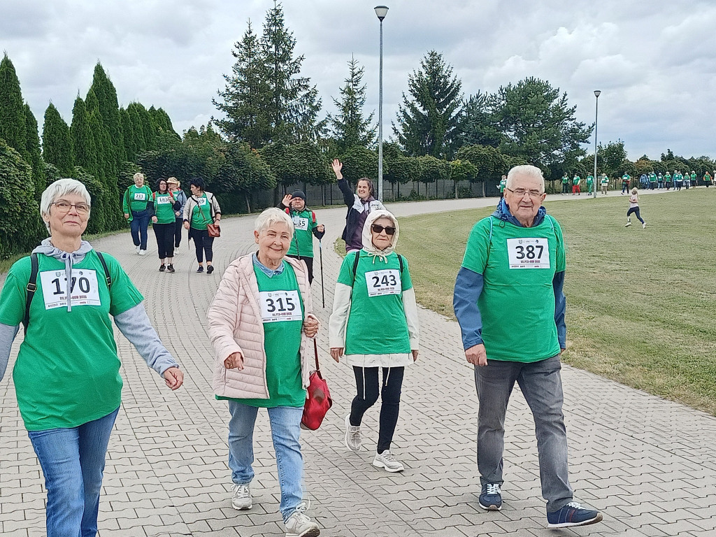 Silver-Run w Ożarowicach. Seniorzy na trasie