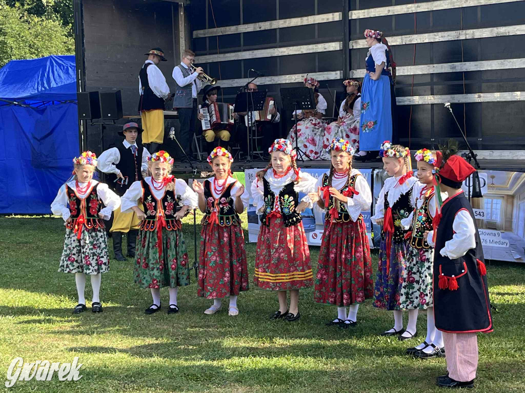 Miedary bawiły się całą sobotę