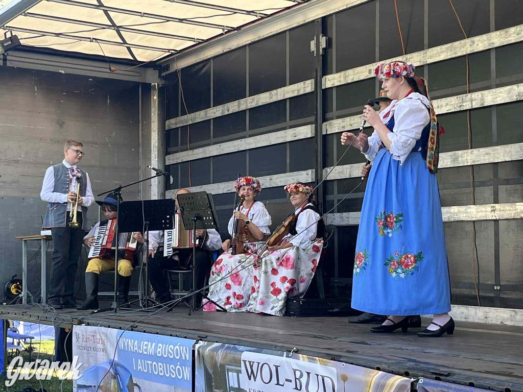 Miedary bawiły się całą sobotę