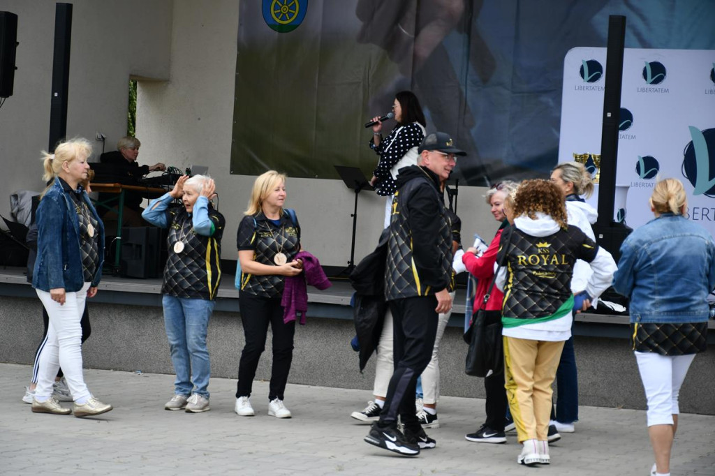 Silver-Run w Ożarowicach. Seniorzy na trasie