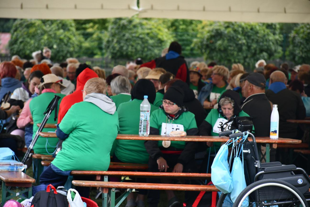 Silver-Run w Ożarowicach. Seniorzy na trasie