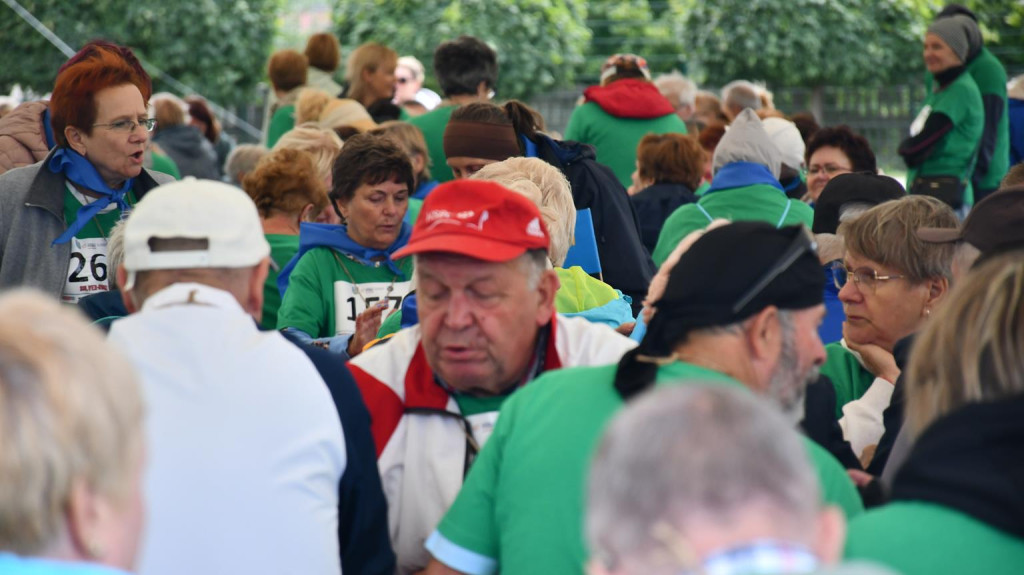 Silver-Run w Ożarowicach. Seniorzy na trasie