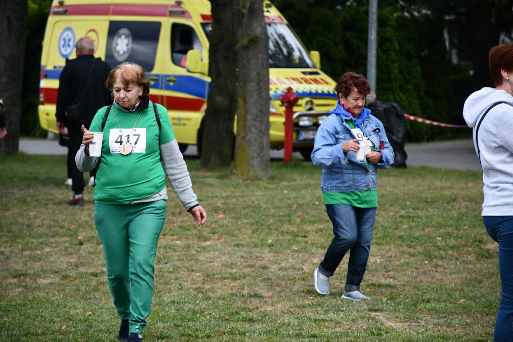 Silver-Run w Ożarowicach. Seniorzy na trasie