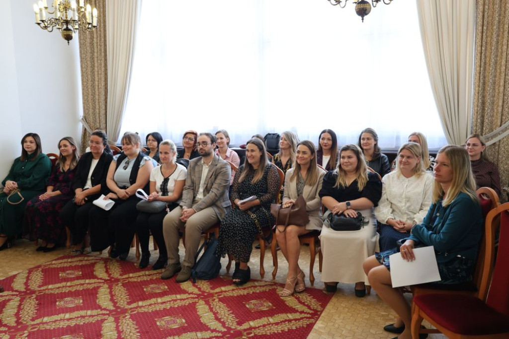 Piekary Śląskie. Awanse nauczycieli