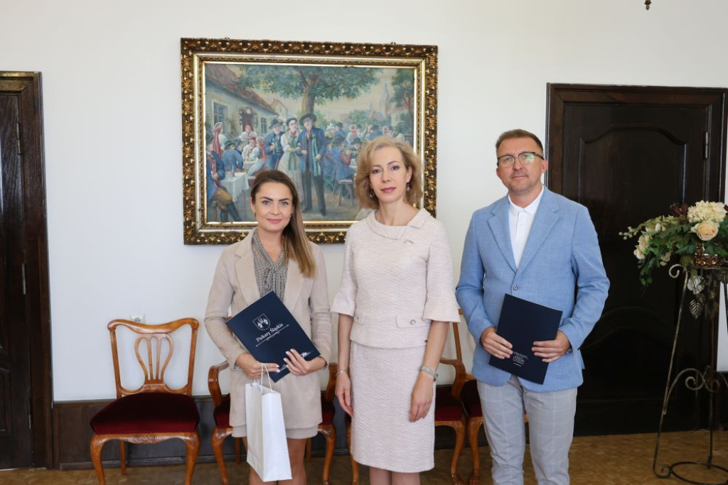 Piekary Śląskie. Awanse nauczycieli