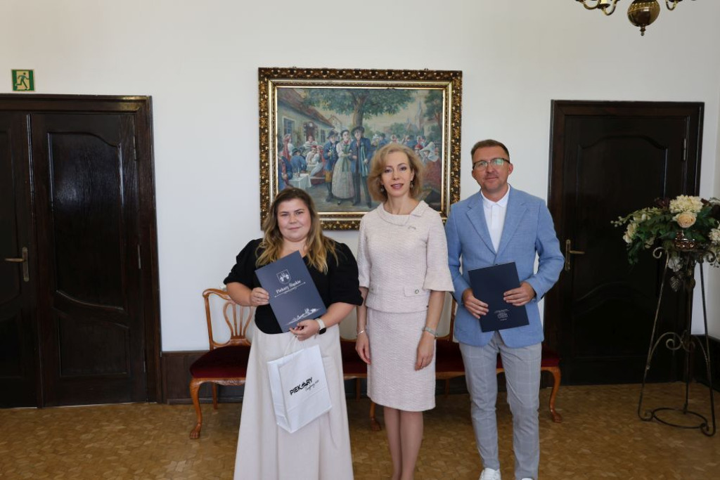 Piekary Śląskie. Awanse nauczycieli