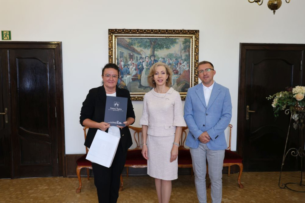 Piekary Śląskie. Awanse nauczycieli