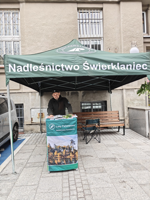 Tarnowskie Góry. Piknik i gra miejska z mundurowymi