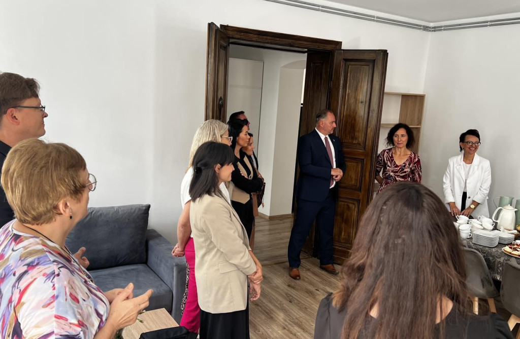 Tarnowskie Góry. Otwarto nowy dom dziecka