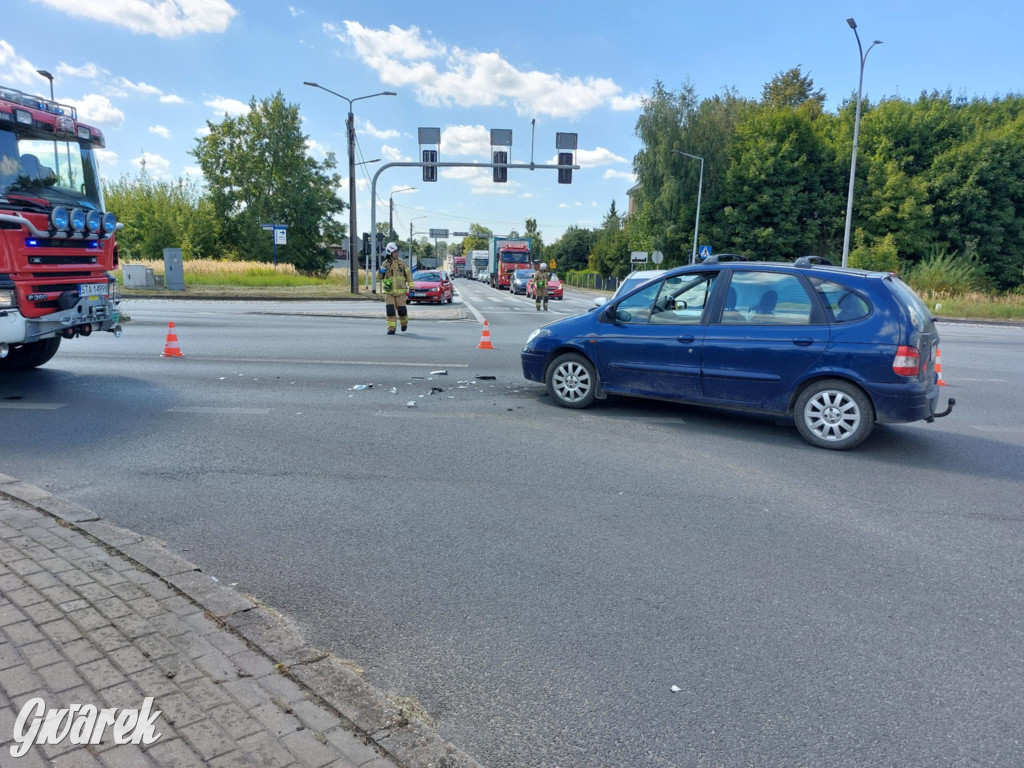 Tarnowskie Góry. Kolizja na obwodnicy