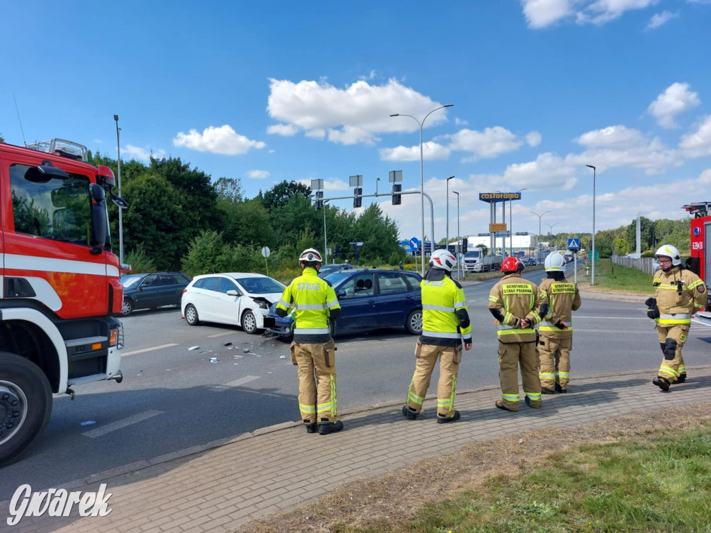 Tarnowskie Góry. Kolizja na obwodnicy