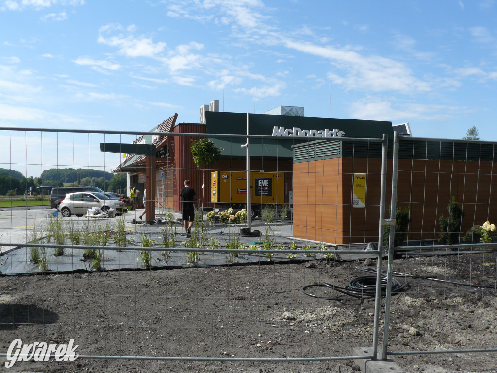 Świerklaniec. Restauracja McDonald\'s prawie gotowa