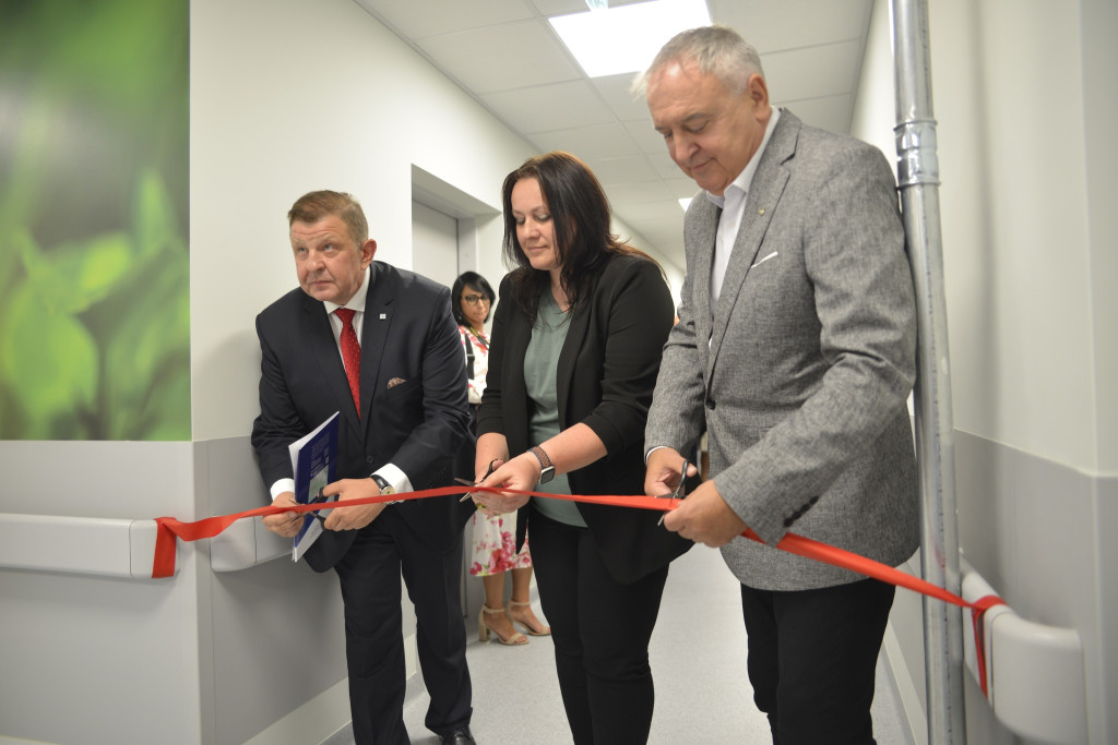 Tarnowskie Góry. Oddział oddany do użytku  przed teminem