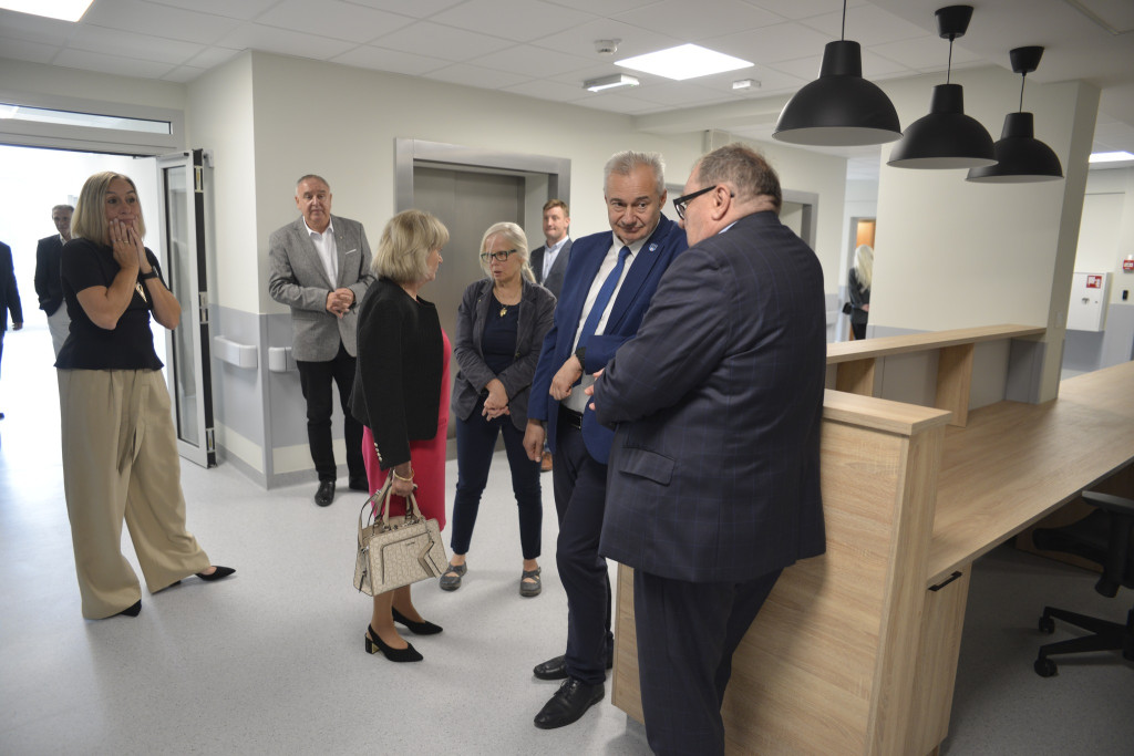 Tarnowskie Góry. Oddział oddany do użytku  przed teminem