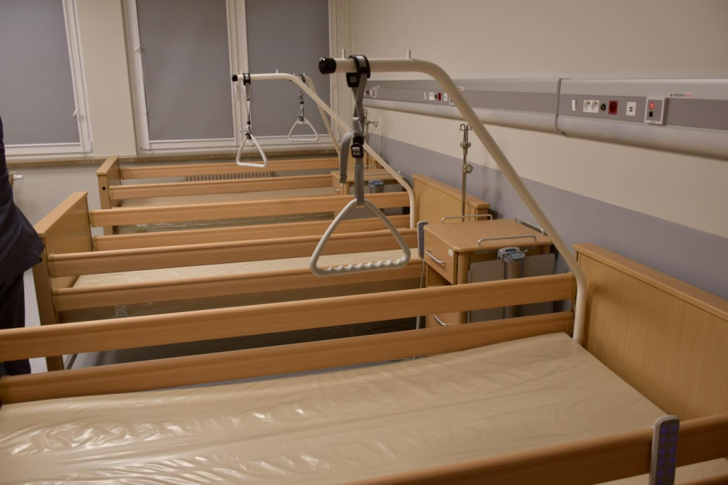 Tarnowskie Góry. Oddział oddany do użytku  przed teminem