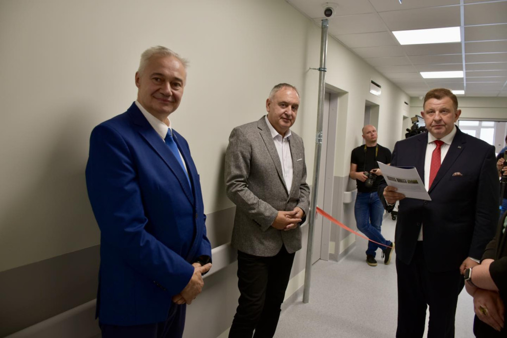 Tarnowskie Góry. Oddział oddany do użytku  przed teminem