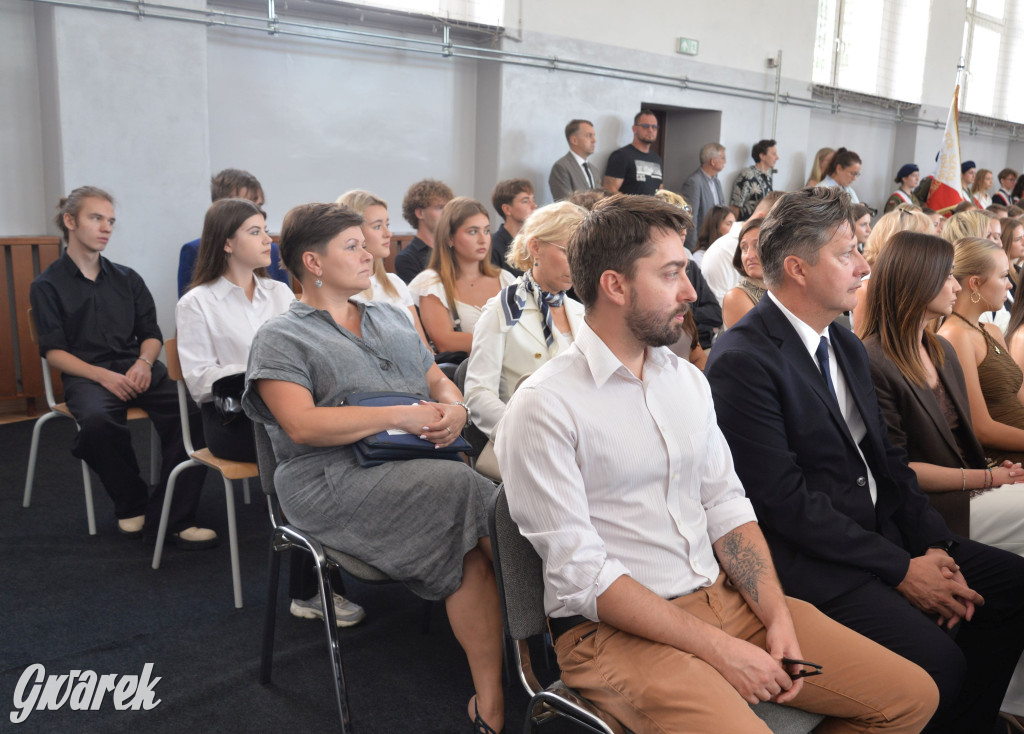 Tarnowskie Góry. Początek roku szkolnego w Sempie