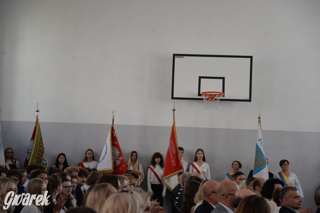 Tarnowskie Góry. Początek roku szkolnego w Sempie