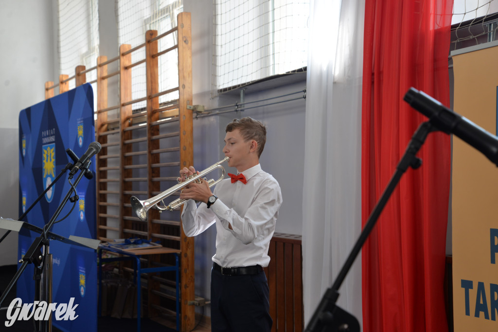 Tarnowskie Góry. Początek roku szkolnego w Sempie