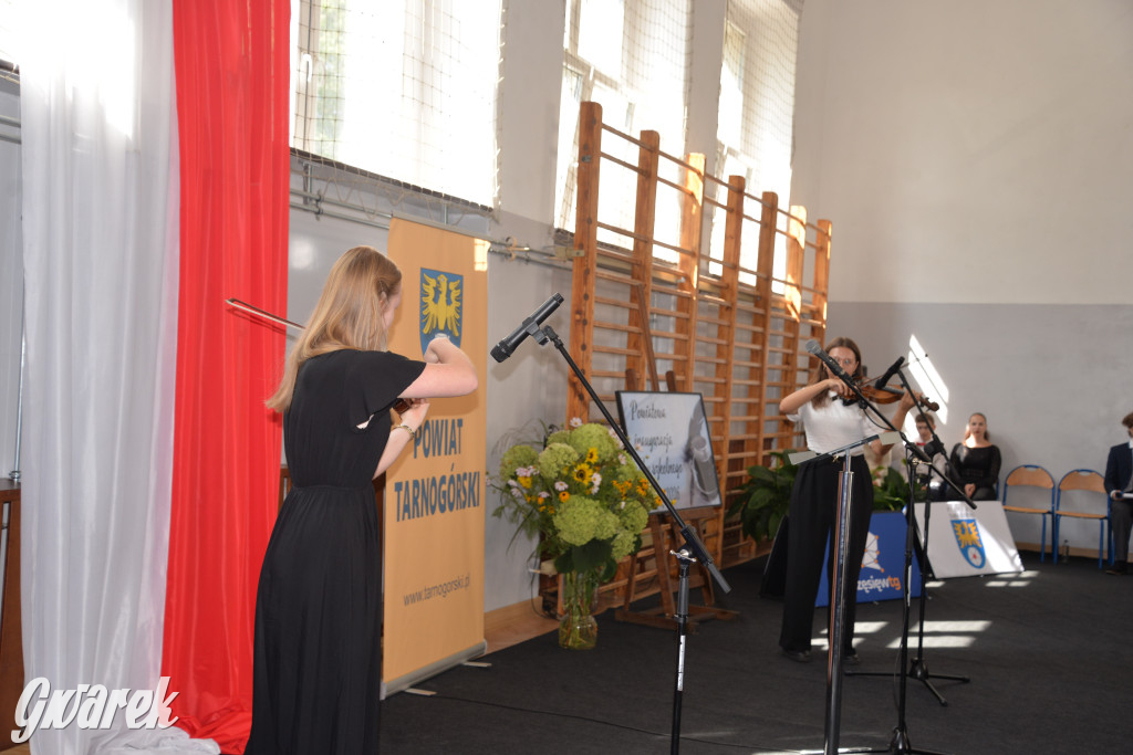 Tarnowskie Góry. Początek roku szkolnego w Sempie