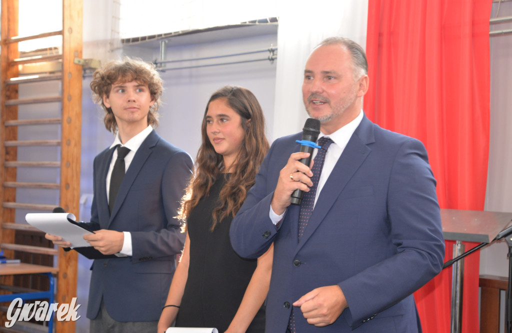 Tarnowskie Góry. Początek roku szkolnego w Sempie