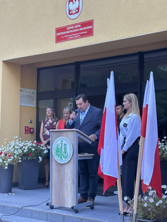 Powiat tarnogórski. Nowy rok szkolny