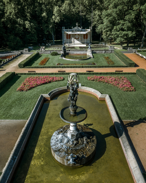 Świerklaniec Donnersmarcków w obiektywie Instytutu...