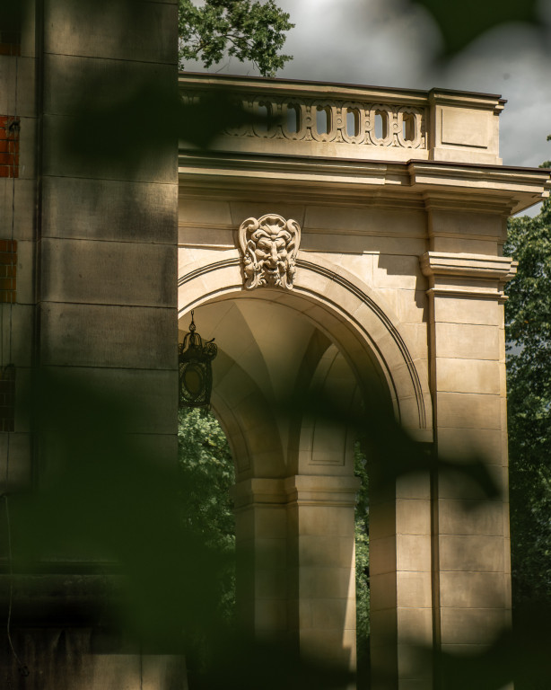 Świerklaniec Donnersmarcków w obiektywie Instytutu...