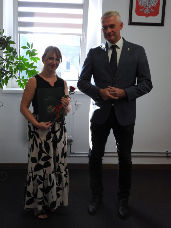 Świerklaniec. Ci nauczyciele cieszą się z awansu