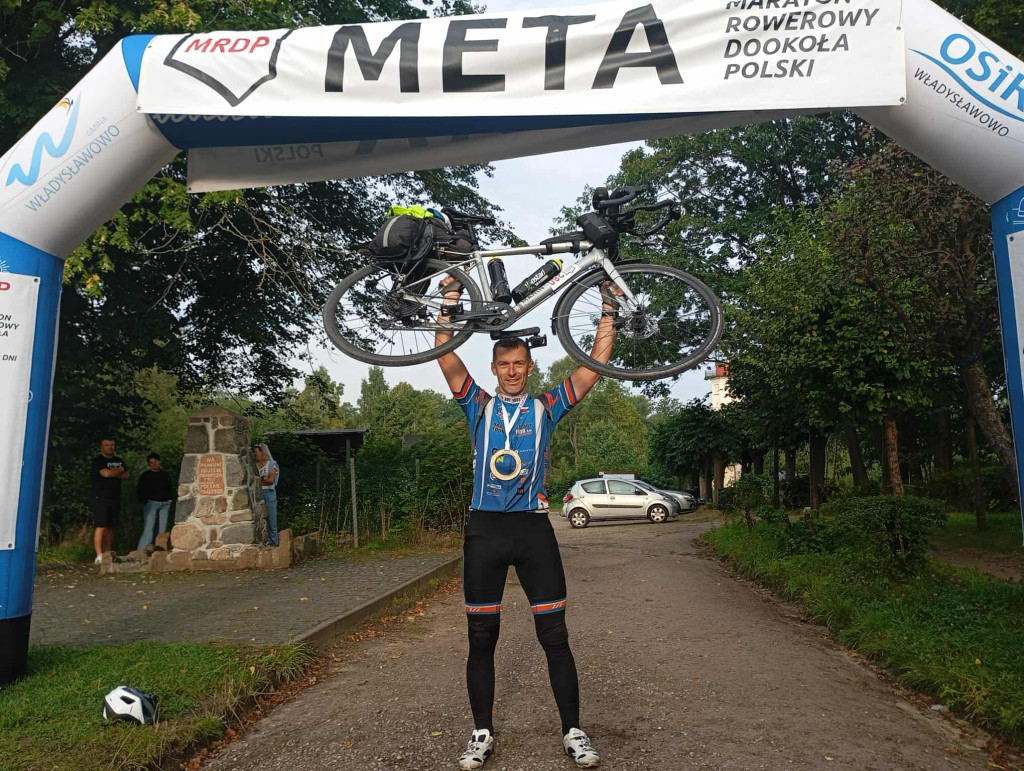 Mieszkaniec Radzionkowa zaliczył rowerowy maraton