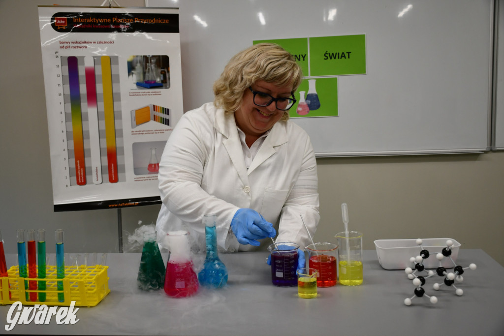 Repty Śląskie. Szkoła po przebudowie. Jak śląski dom