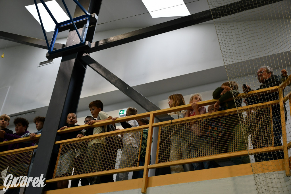 Repty Śląskie. Szkoła po przebudowie. Jak śląski dom