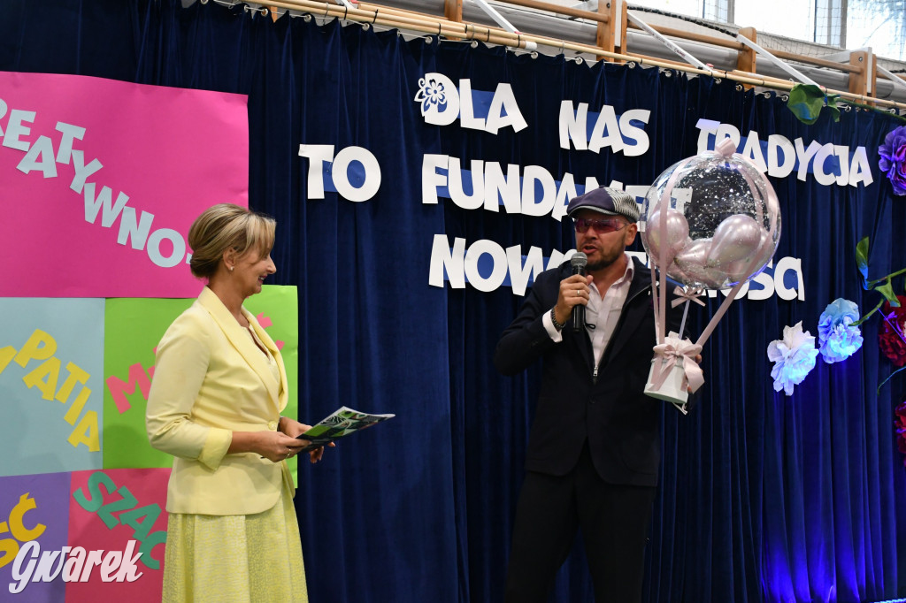 Repty Śląskie. Szkoła po przebudowie. Jak śląski dom