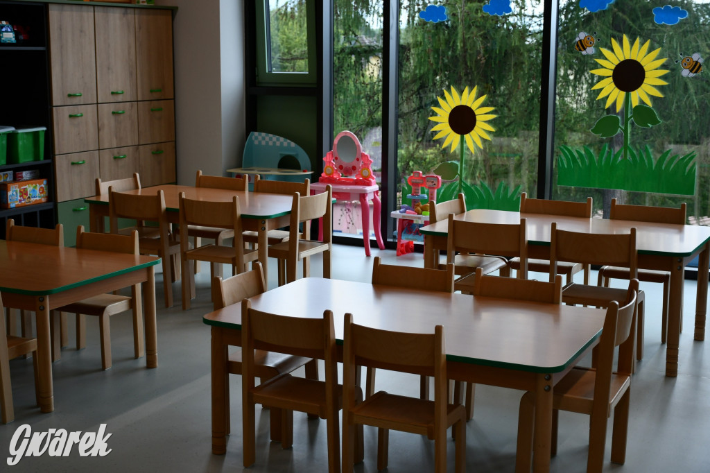 Repty Śląskie. Szkoła po przebudowie. Jak śląski dom