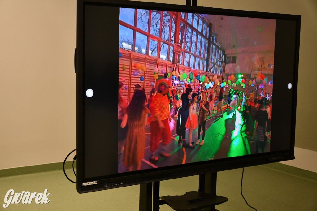 Repty Śląskie. Szkoła po przebudowie. Jak śląski dom