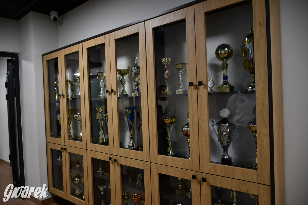 Repty Śląskie. Szkoła po przebudowie. Jak śląski dom