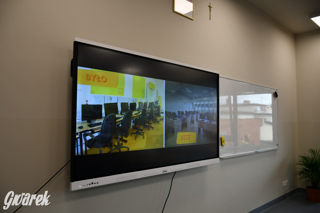 Repty Śląskie. Szkoła po przebudowie. Jak śląski dom