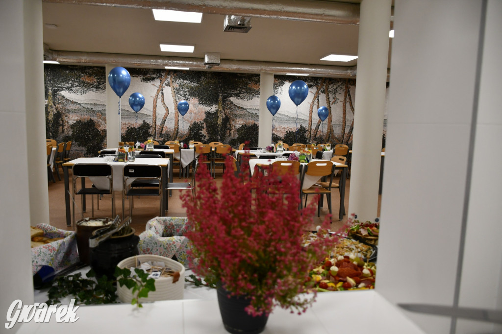 Repty Śląskie. Szkoła po przebudowie. Jak śląski dom