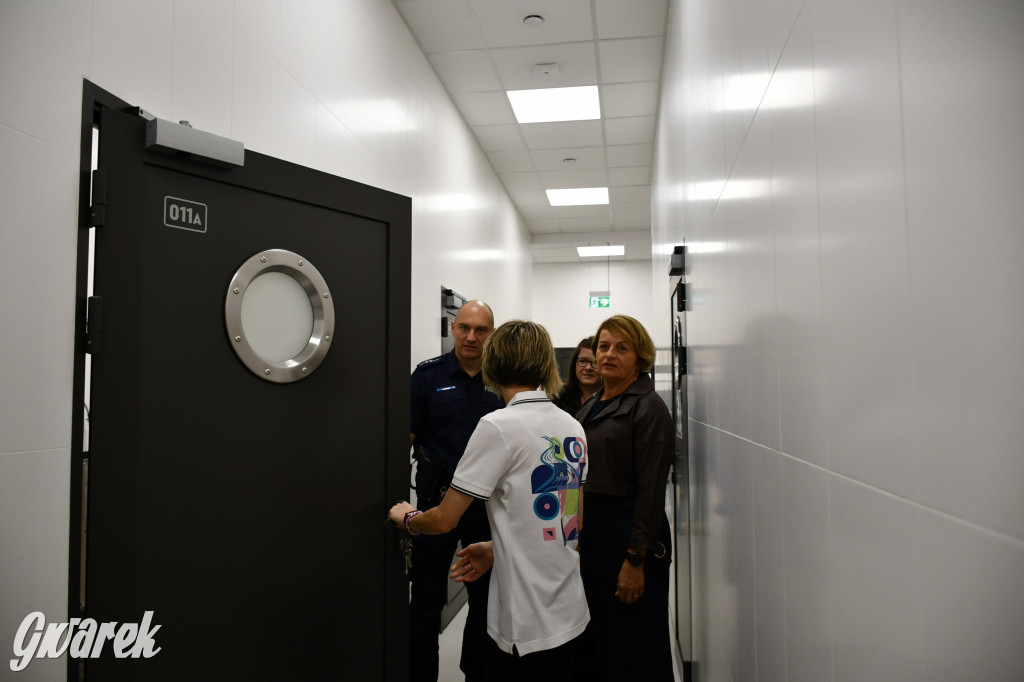 Repty Śląskie. Szkoła po przebudowie. Jak śląski dom