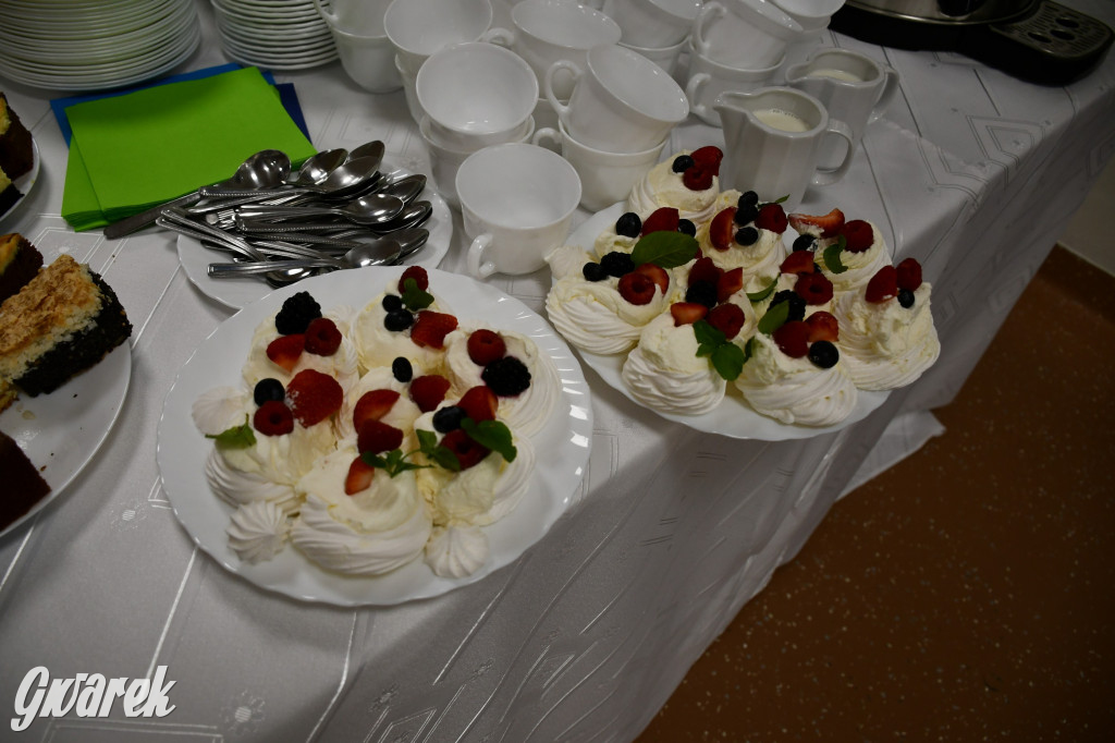 Repty Śląskie. Szkoła po przebudowie. Jak śląski dom