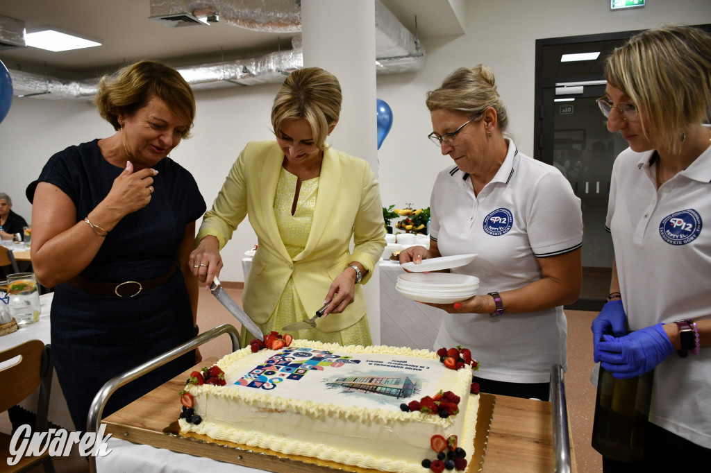 Repty Śląskie. Szkoła po przebudowie. Jak śląski dom