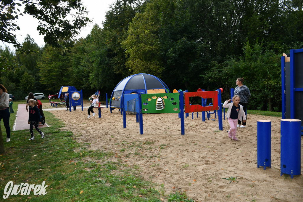 Repty Śląskie. Szkoła po przebudowie. Jak śląski dom