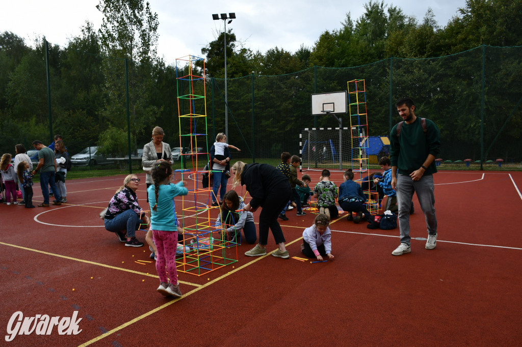 Repty Śląskie. Szkoła po przebudowie. Jak śląski dom