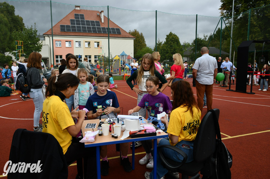 Repty Śląskie. Szkoła po przebudowie. Jak śląski dom