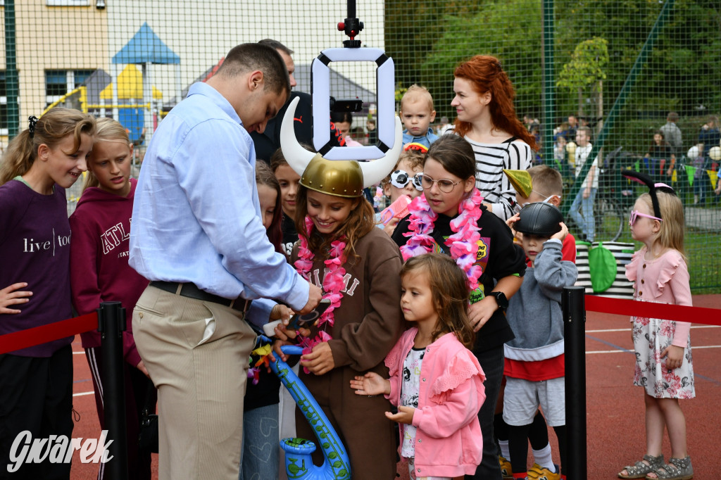 Repty Śląskie. Szkoła po przebudowie. Jak śląski dom